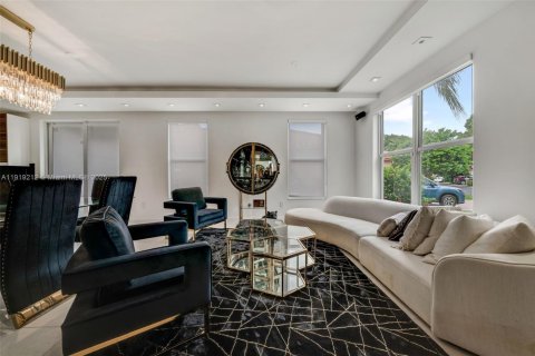 Villa ou maison à louer à Doral, Floride: 4 chambres, 268.02 m2 № 1974406 - photo 9