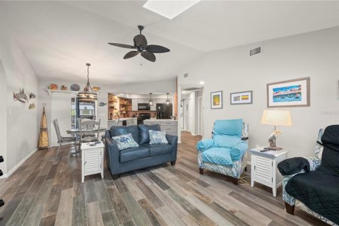 Villa ou maison à vendre à Punta Gorda, Floride: 3 chambres, 189.43 m2 № 1853991 - photo 24