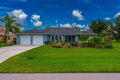 Villa ou maison à vendre à Punta Gorda, Floride: 3 chambres, 189.43 m2 № 1853991 - photo 1