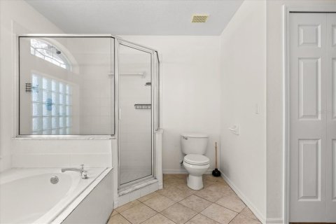 House in Deltona, Florida 3 bedrooms, 177.07 sq.m. № 1836850 - photo 19