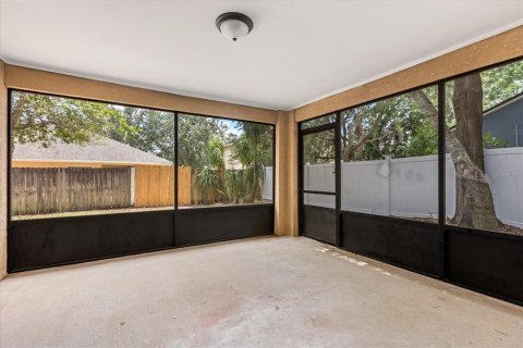 House in Deltona, Florida 3 bedrooms, 177.07 sq.m. № 1836850 - photo 24