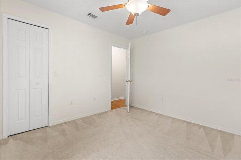House in Deltona, Florida 3 bedrooms, 177.07 sq.m. № 1836850 - photo 23
