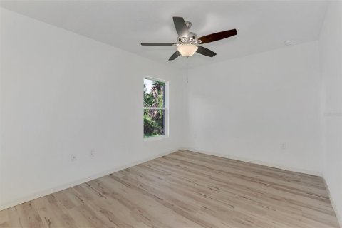 Casa en venta en North Port, Florida, 3 dormitorios, 137.68 m2 № 1280634 - foto 29