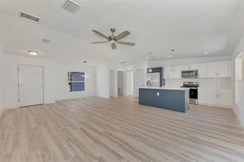 Casa en venta en North Port, Florida, 3 dormitorios, 137.68 m2 № 1280634 - foto 10