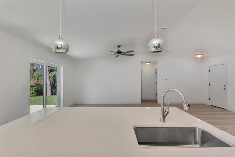 Casa en venta en North Port, Florida, 3 dormitorios, 137.68 m2 № 1280634 - foto 19