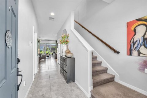 Townhouse in Riverview, Florida 3 bedrooms, 130.06 sq.m. № 1792791 - photo 3