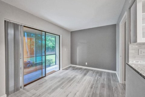 Adosado en venta en Coral Springs, Florida, 2 dormitorios, 118.91 m2 № 2192109 - foto 11