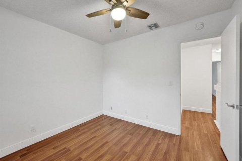 Adosado en venta en Coral Springs, Florida, 2 dormitorios, 118.91 m2 № 2192109 - foto 22