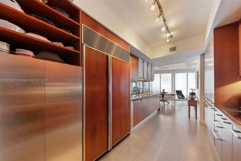 Condo in Hollywood, Florida, 3 bedrooms  № 1762567 - photo 16