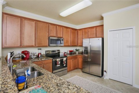 Villa ou maison à louer à Bradenton, Floride: 2 chambres, 131.64 m2 № 213063 - photo 8