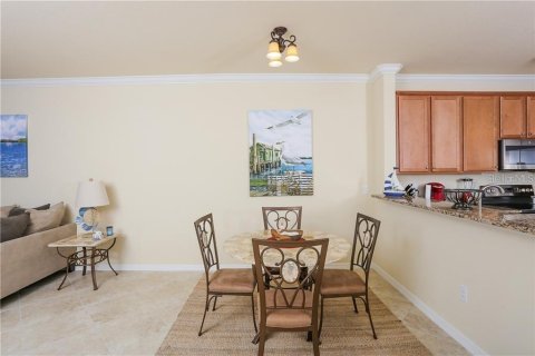 Villa ou maison à louer à Bradenton, Floride: 2 chambres, 131.64 m2 № 213063 - photo 6