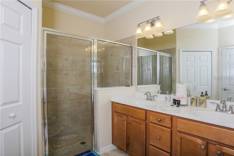 Villa ou maison à louer à Bradenton, Floride: 2 chambres, 131.64 m2 № 213063 - photo 11