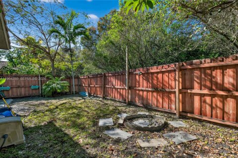 Купить виллу или дом в Пемброк-Пайнс, Флорида 3 спальни, 126.81м2, № 2026302 - фото 29