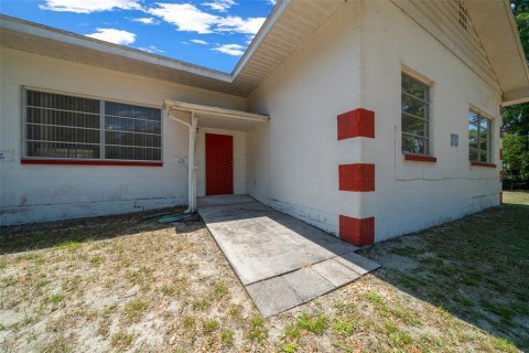 Commercial property in Belleview, Florida 303.98 sq.m. № 1656976 - photo 22