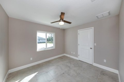Immobilier commercial à vendre à Port Charlotte, Floride: 234.67 m2 № 1570643 - photo 6