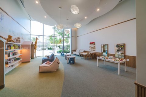 Copropriété à louer à North Miami Beach, Floride: 2 chambres, 146.04 m2 № 2387845 - photo 30