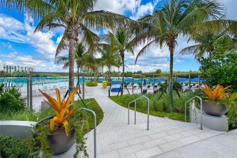 Copropriété à louer à North Miami Beach, Floride: 2 chambres, 146.04 m2 № 2387845 - photo 9