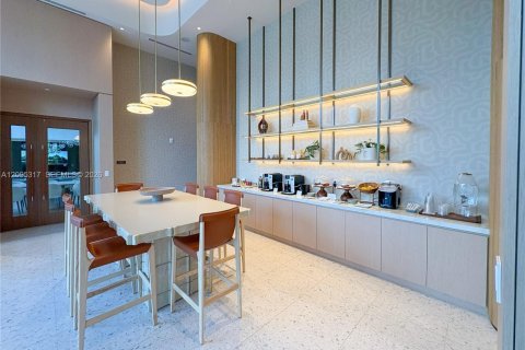 Copropriété à louer à North Miami Beach, Floride: 2 chambres, 146.04 m2 № 2387845 - photo 25