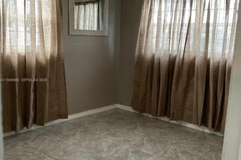 Apartamento en alquiler en Dania Beach, Florida, 2 dormitorios, 146.32 m2 № 2003035 - foto 6