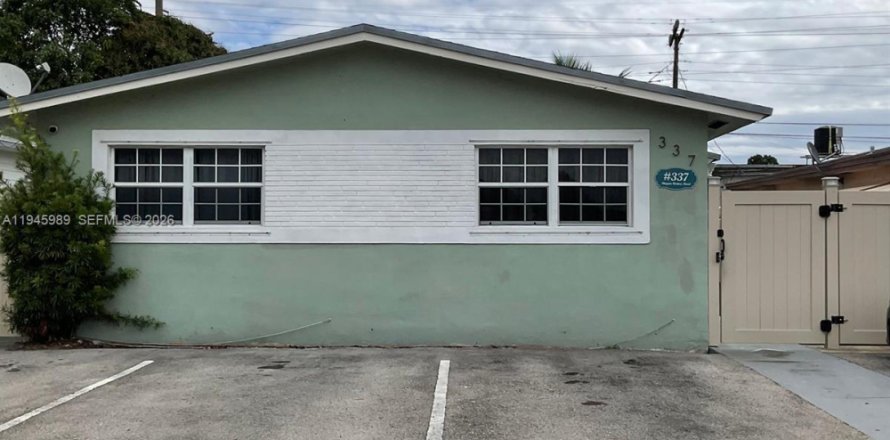 Apartamento en Dania Beach, Florida 2 dormitorios, 146.32 m2 № 2003035