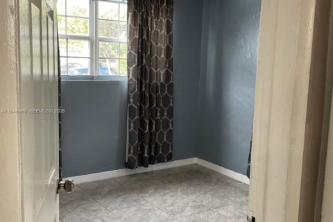 Apartamento en alquiler en Dania Beach, Florida, 2 dormitorios, 146.32 m2 № 2003035 - foto 5