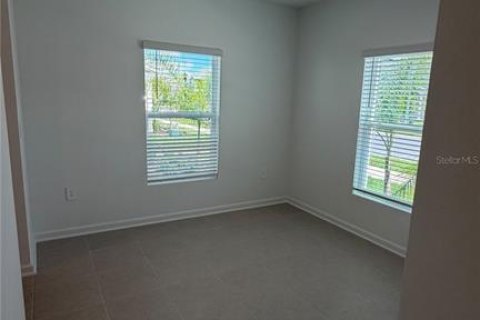 Villa ou maison à louer à Clermont, Floride: 3 chambres, 165.55 m2 № 2388265 - photo 7