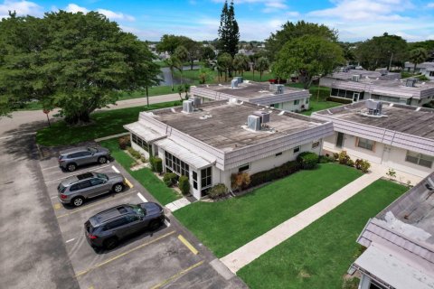 Casa en venta en Delray Beach, Florida, 2 dormitorios, 82.03 m2 № 1098880 - foto 1