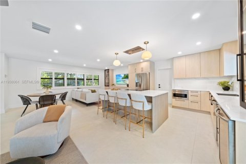 Купить виллу или дом в Пальметто-Бей, Флорида 3 спальни, 145.48м2, № 1996413 - фото 10