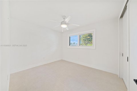 Купить виллу или дом в Пальметто-Бей, Флорида 3 спальни, 145.48м2, № 1996413 - фото 19