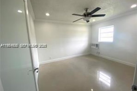 Apartamento en alquiler en Hollywood, Florida, 1 dormitorio, 45.52 m2 № 2009558 - foto 7