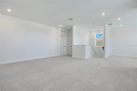 Casa en alquiler en Clermont, Florida, 4 dormitorios, 292.36 m2 № 1914590 - foto 17