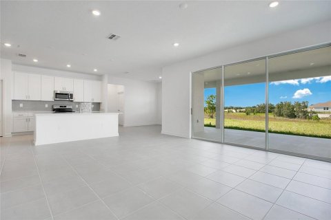 Casa en alquiler en Clermont, Florida, 4 dormitorios, 292.36 m2 № 1914590 - foto 5