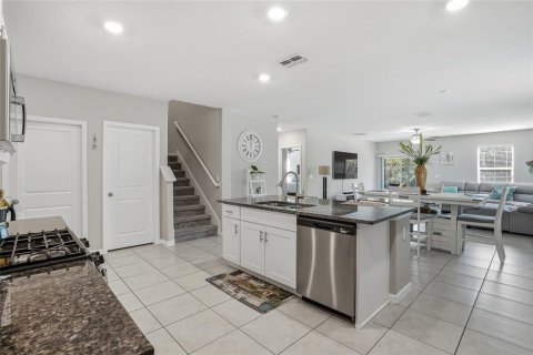 Casa en venta en Ruskin, Florida, 5 dormitorios, 282.05 m2 № 2235355 - foto 9