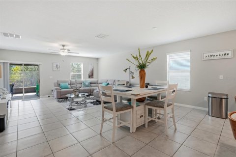 Casa en venta en Ruskin, Florida, 5 dormitorios, 282.05 m2 № 2235355 - foto 12
