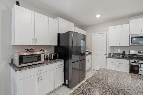 Casa en venta en Ruskin, Florida, 5 dormitorios, 282.05 m2 № 2235355 - foto 10