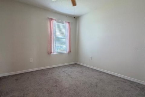 Villa ou maison à louer à Bradenton, Floride: 5 chambres, 242.01 m2 № 2396983 - photo 23