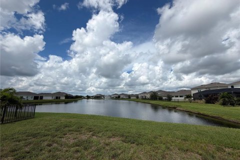Villa ou maison à louer à Bradenton, Floride: 5 chambres, 242.01 m2 № 2396983 - photo 27