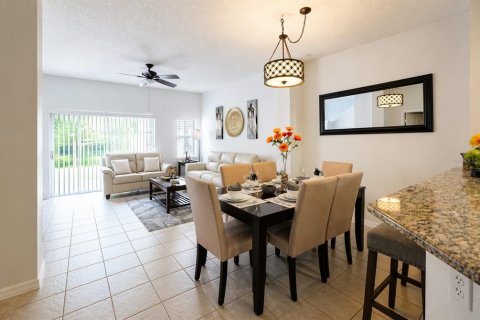 Townhouse in Kissimmee, Florida 3 bedrooms, 119.47 sq.m. № 2099239 - photo 6