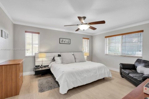 House in Weston, Florida 5 bedrooms, 208.1 sq.m. № 1878832 - photo 29