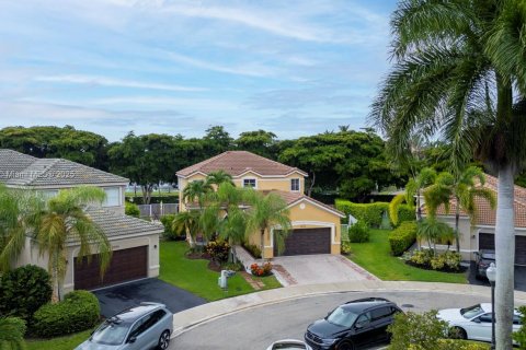 House in Weston, Florida 5 bedrooms, 208.1 sq.m. № 1878832 - photo 3