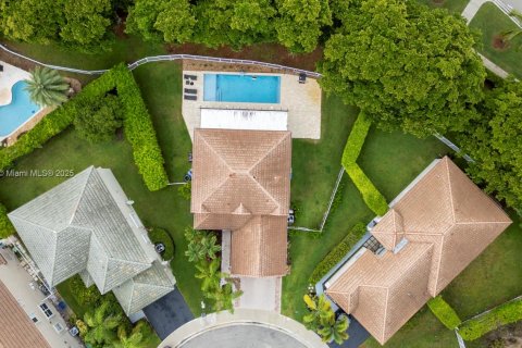 House in Weston, Florida 5 bedrooms, 208.1 sq.m. № 1878832 - photo 6