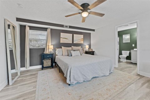 Casa en venta en Tampa, Florida, 3 dormitorios, 137.12 m2 № 1677530 - foto 17