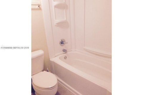 Купить кондоминиум в Майами, Флорида 1 спальня, 75.53м2, № 2050629 - фото 6