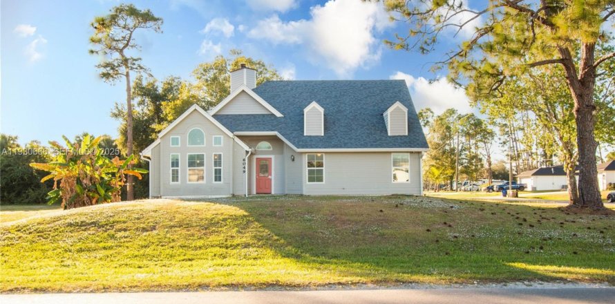 Casa en Fort Myers, Florida 3 dormitorios, 138.15 m2 № 1989444