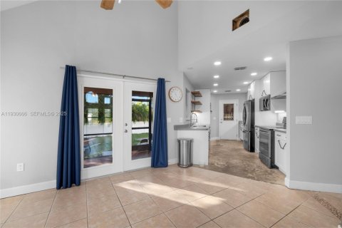 Casa en venta en Fort Myers, Florida, 3 dormitorios, 138.15 m2 № 1989444 - foto 11