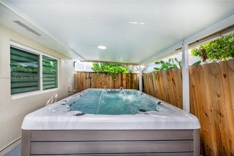 Villa ou maison à vendre à Cutler Bay, Floride: 3 chambres, 132.39 m2 № 1944317 - photo 30