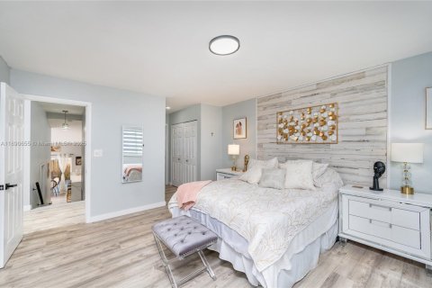 Villa ou maison à vendre à Cutler Bay, Floride: 3 chambres, 132.39 m2 № 1944317 - photo 16