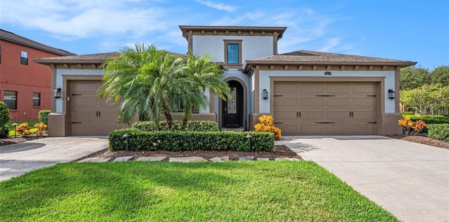 Villa ou maison à Wesley Chapel, Floride 4 chambres, 240.06 m2 № 1872971