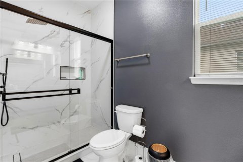 Villa ou maison à vendre à Orlando, Floride: 5 chambres, 301.1 m2 № 2273303 - photo 20