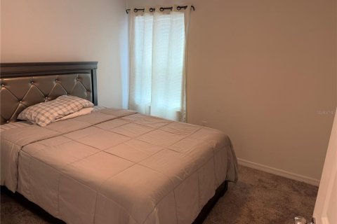 Villa ou maison à vendre à Winter Haven, Floride: 5 chambres, 209.4 m2 № 2304395 - photo 5